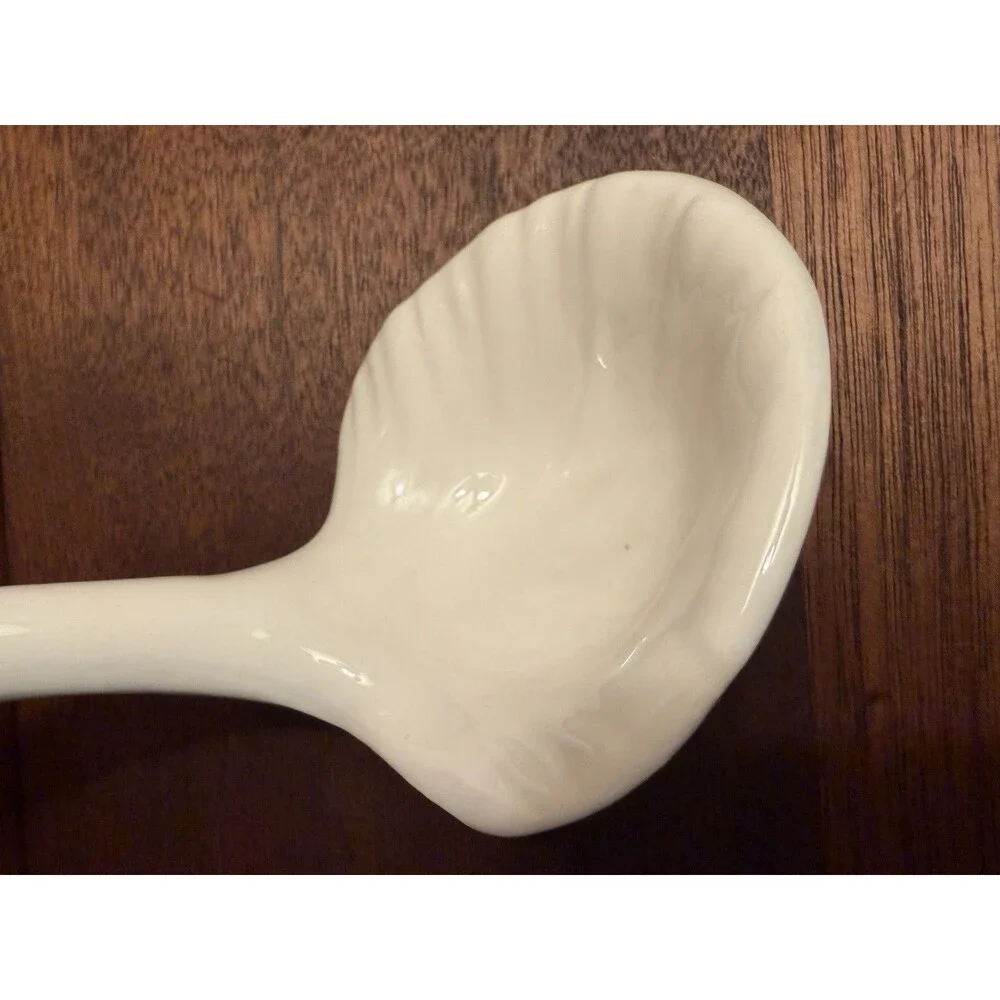 Vintage Farmhouse Style Tureen Soup Ladle White Ceramic 8”